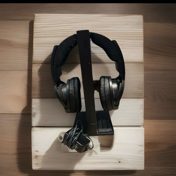 SONY Wireless Headphones MDR-RF985R Black And Transmitter Base TMR-RF985R-READ - Picture 2 of 13